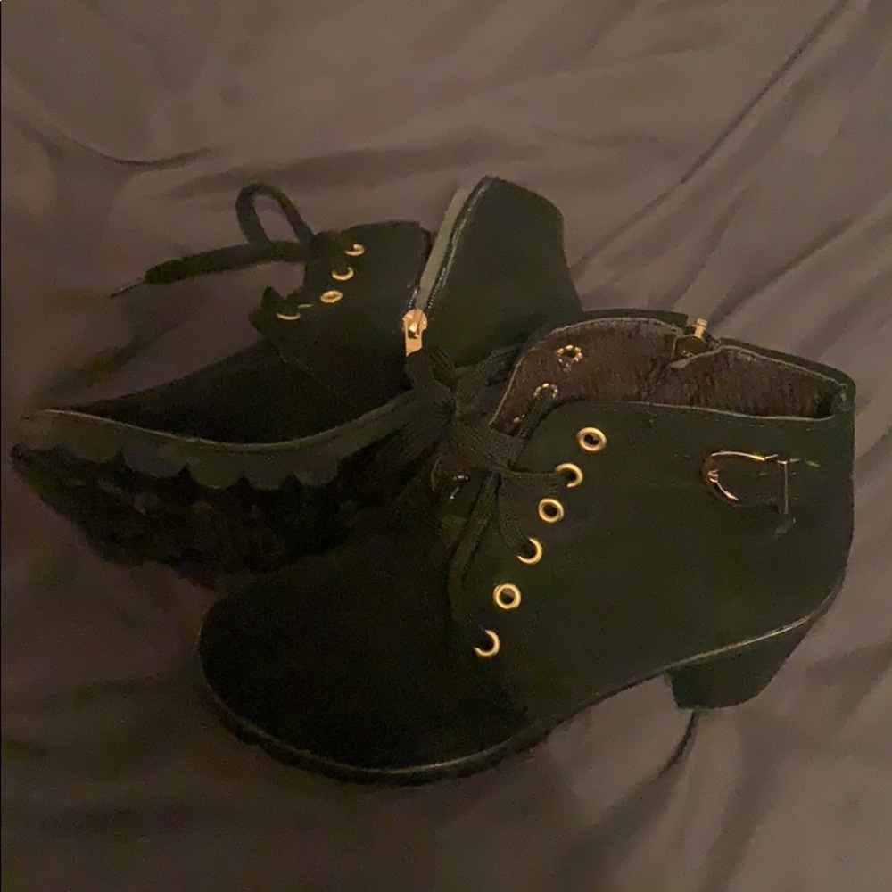 Black Chunky Heeled ankle Boots